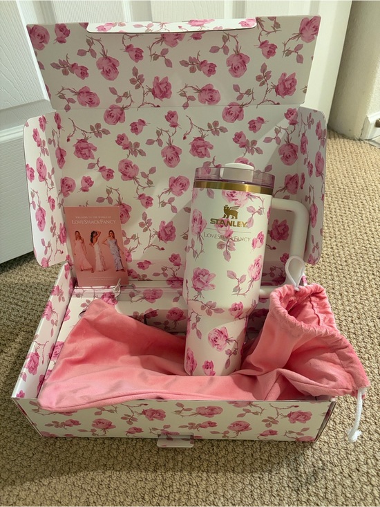 Stanley Other - AUTHENTIC Stanley x LoveShackFancy Floral Tumbler - Pink Rose Print